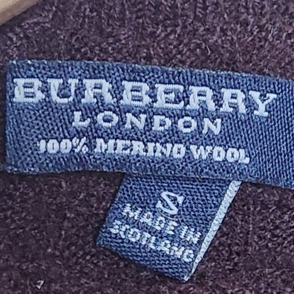 Burberry London Vintage 100% Merino Wool Cable Knit Mock Neck Sweater • Small - Picture 4 of 14